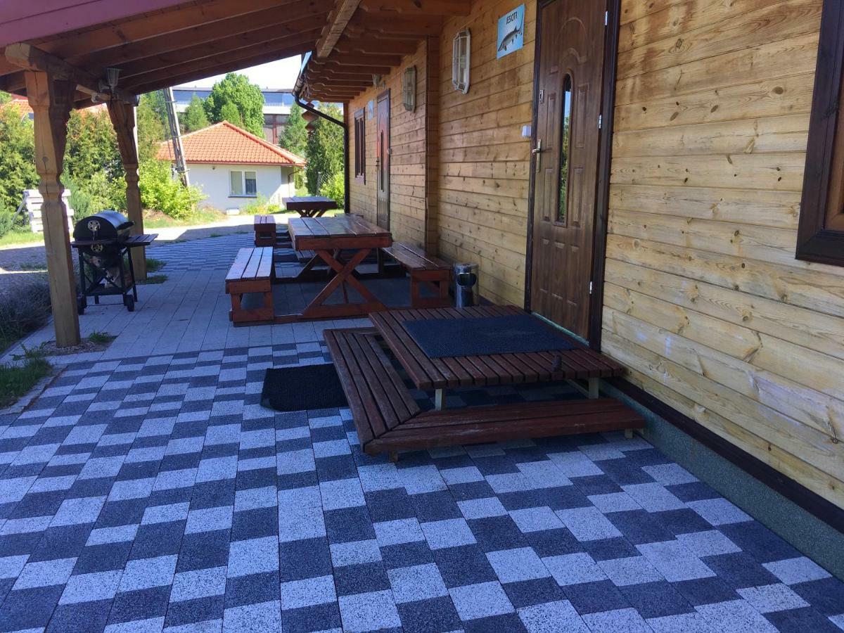 Teczowe Lowisko Hotel Wolka Orlowska Eksteriør billede