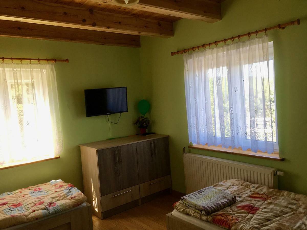 Teczowe Lowisko Hotel Wolka Orlowska Eksteriør billede