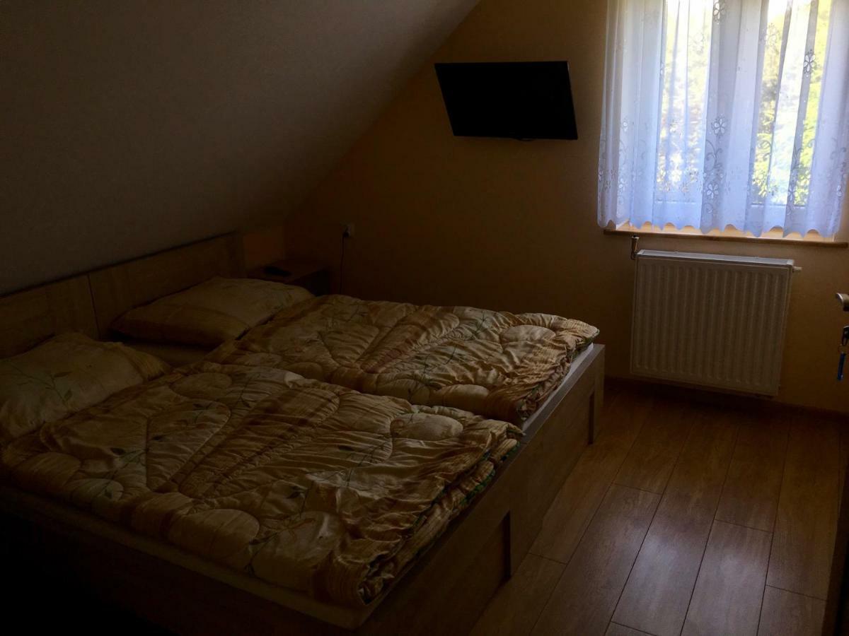 Teczowe Lowisko Hotel Wolka Orlowska Eksteriør billede